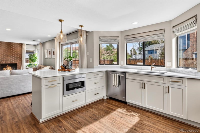 17771 Crestline Pl, Centennial, CO 80015