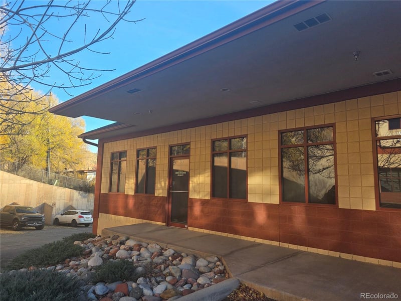 2550 Hwy 82 #B116-B216, Glenwood Springs, CO 81601