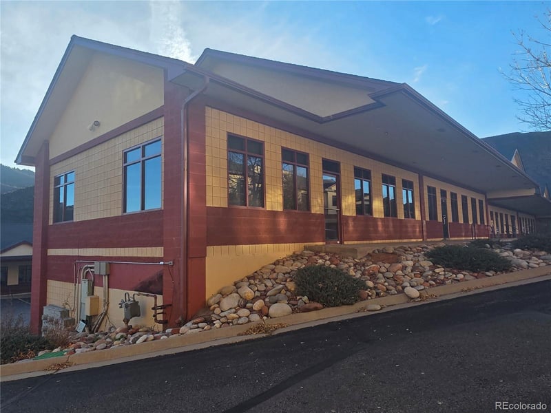 2550 Hwy 82 #B116-B216, Glenwood Springs, CO 81601