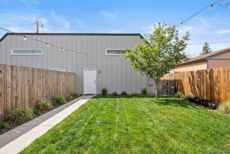 2037 Hooker St, Denver, CO 80211