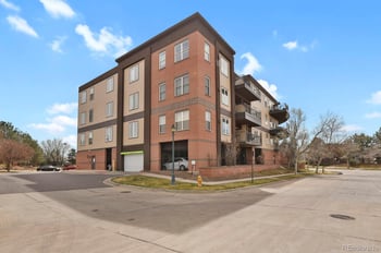 15475 Andrews Dr #413, Denver, CO 80239
