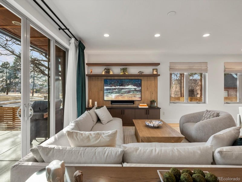 561 Iliff Ave, Denver, CO 80210