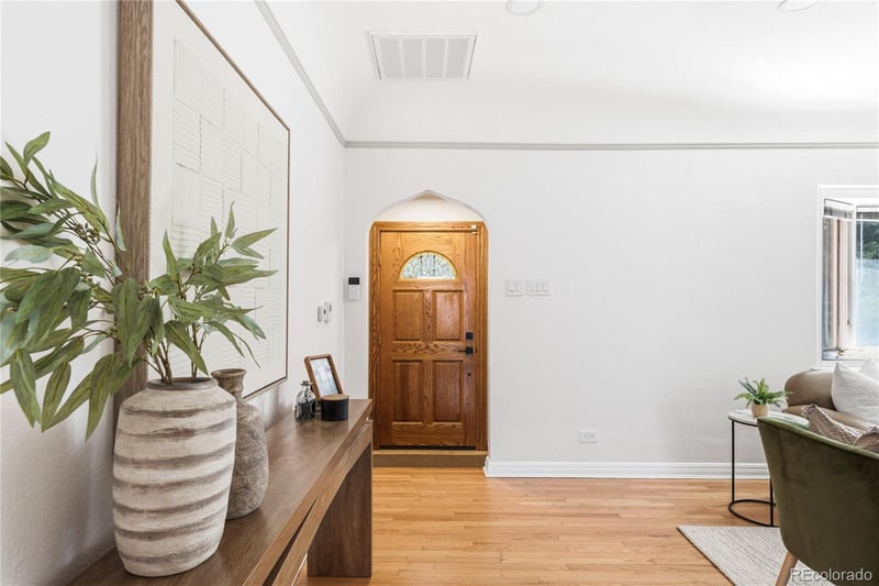 1265 Elizabeth St, Denver, CO 80210