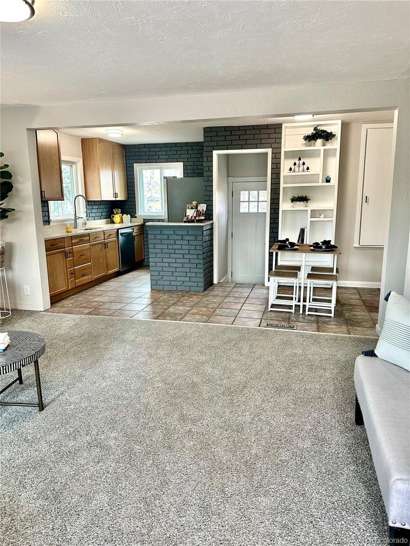 170 Lamar St, Lakewood, CO 80226