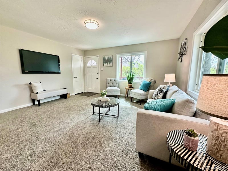 170 Lamar St, Lakewood, CO 80226