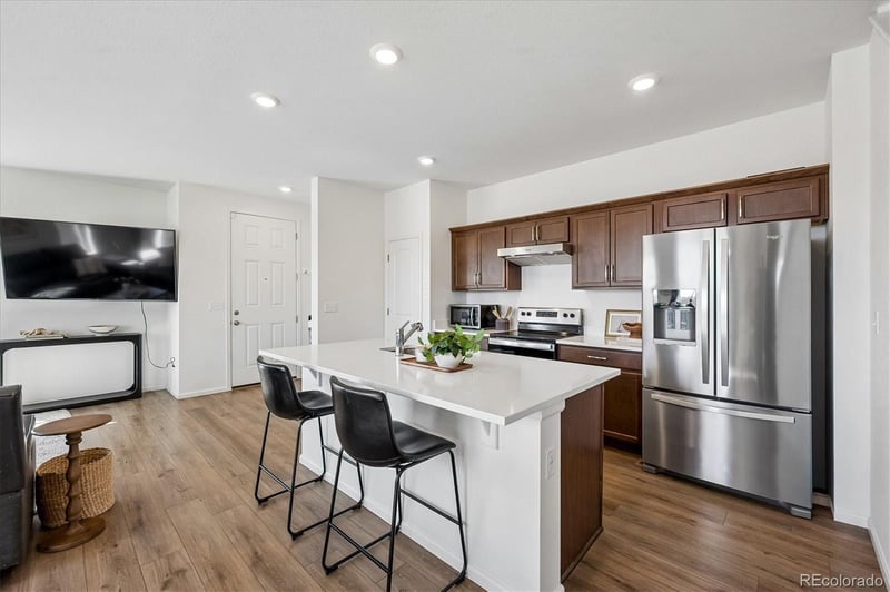 608 Bersshine Ct, Aurora, CO 80137