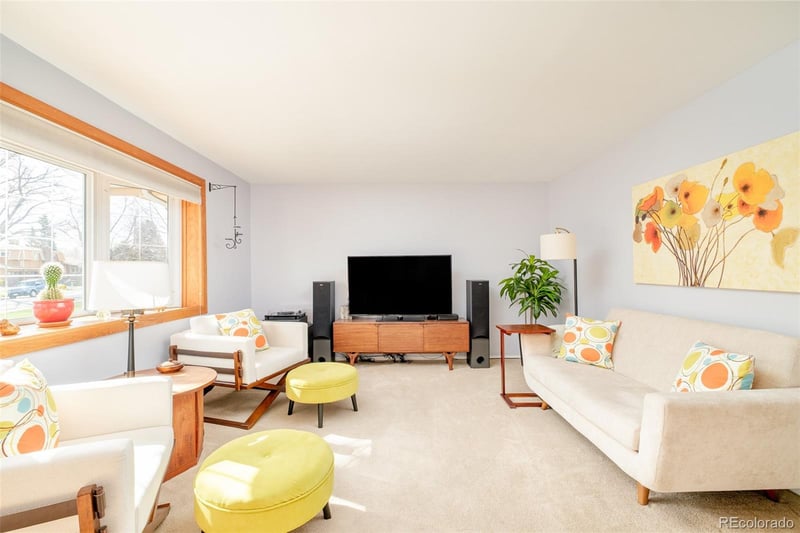 973 Holland St, Lakewood, CO 80226