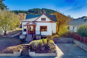 108 6th St, Trinidad, CO 81082