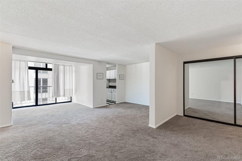 2 Adams St #910, Denver, CO 80206