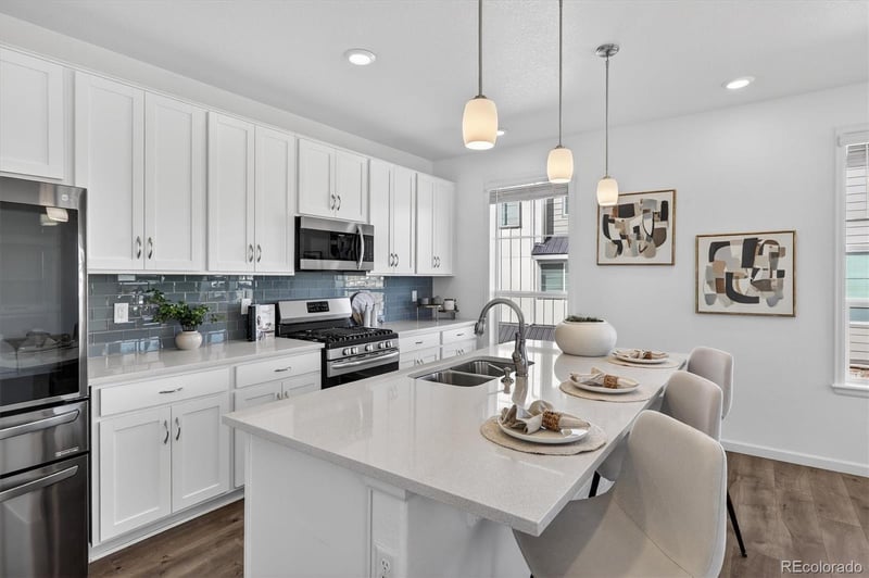 1592 Castle Creek Cir, Castle Rock, CO 80104