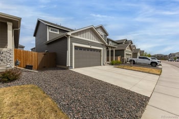90 Sabin Way, Lochbuie, CO 80603