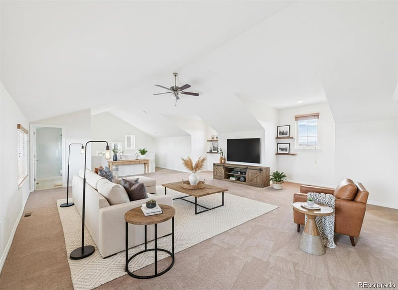 970 Inyokern Ct, Watkins, CO 80137