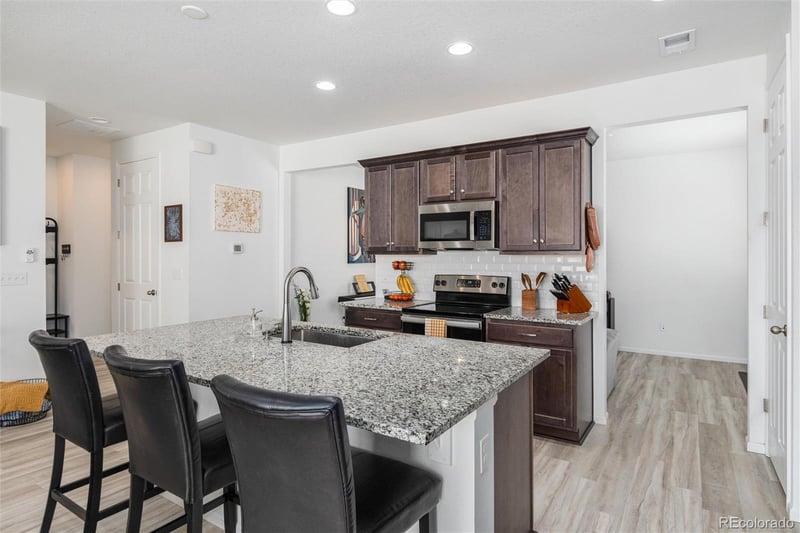 4616 Malaya Ct, Aurora, CO 80015