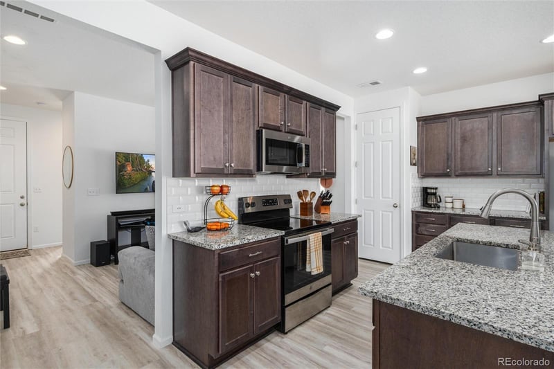 4616 Malaya Ct, Aurora, CO 80015