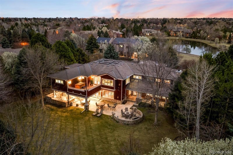 7 Waterside Ter, Englewood, CO 80113