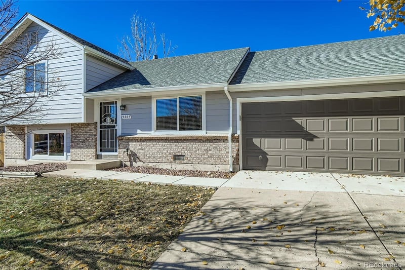 9885 Madison St, Thornton, CO 80229