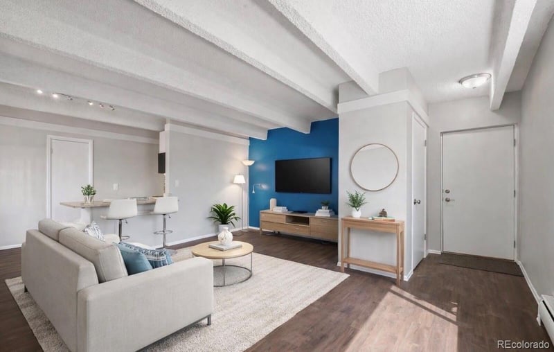 800 W Belleview Ave #101, Englewood, CO 80110