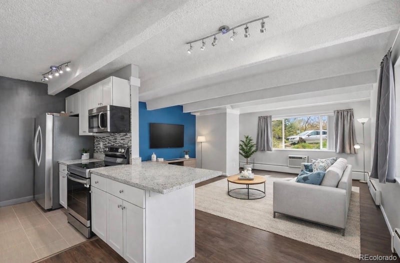 800 W Belleview Ave #101, Englewood, CO 80110
