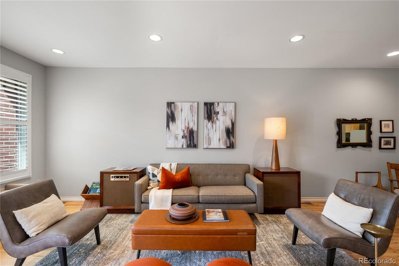 6 Monroe St, Denver, CO 80209