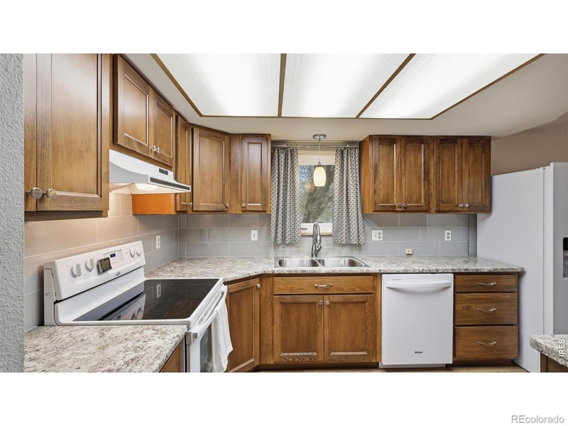 817 Meng Dr, Fort Morgan, CO 80701