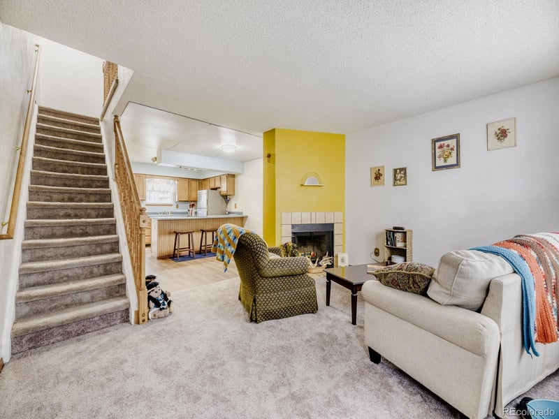 6944 Mississippi Ave, Lakewood, CO 80226