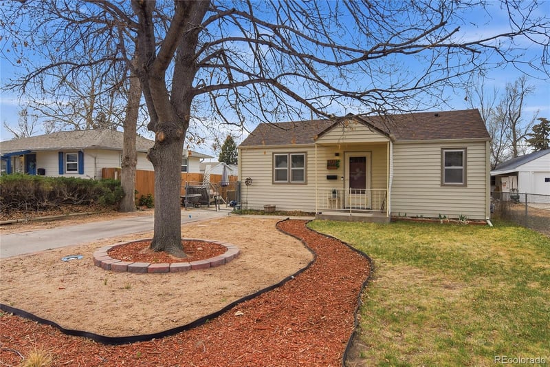 4737 Pennsylvania St, Englewood, CO 80113