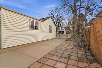4737 Pennsylvania St, Englewood, CO 80113