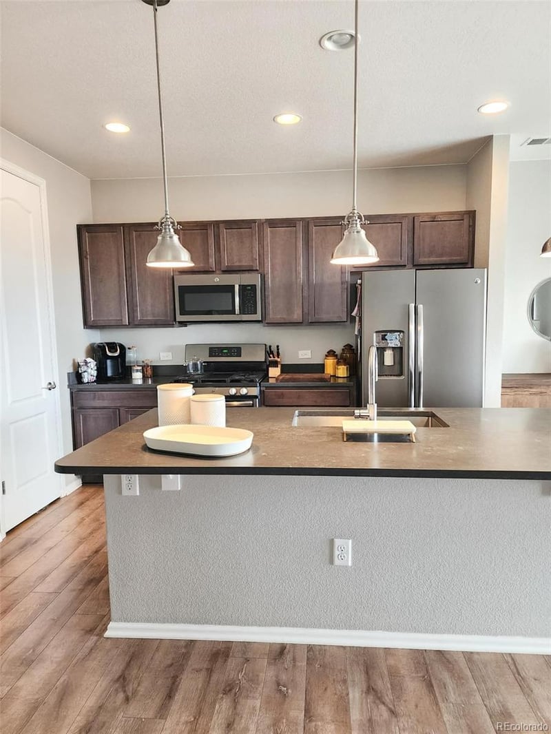 1637 Stoll Dr, Windsor, CO 80550