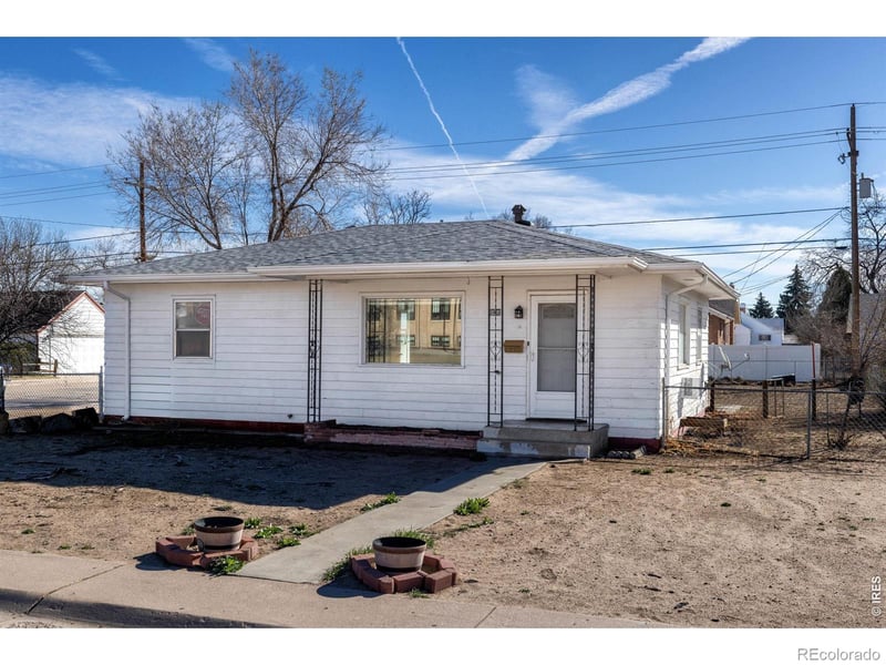 302 Mckinley Ave, Fort Lupton, CO 80621