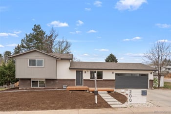 200 Dianna Dr, Lone Tree, CO 80124