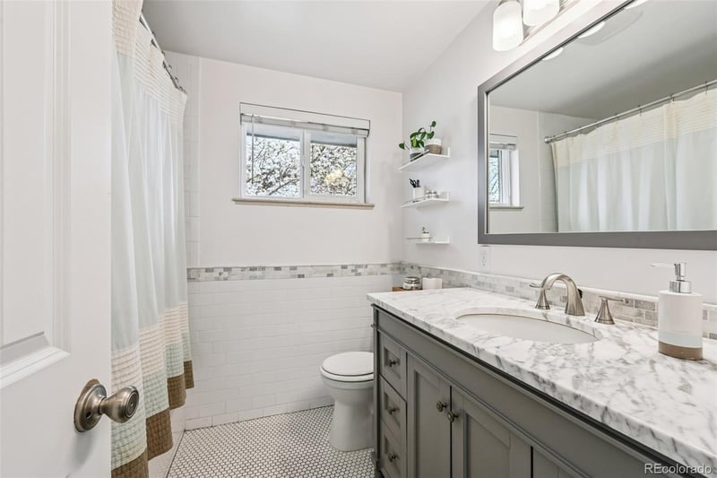 400 Lamar Ct, Lakewood, CO 80226