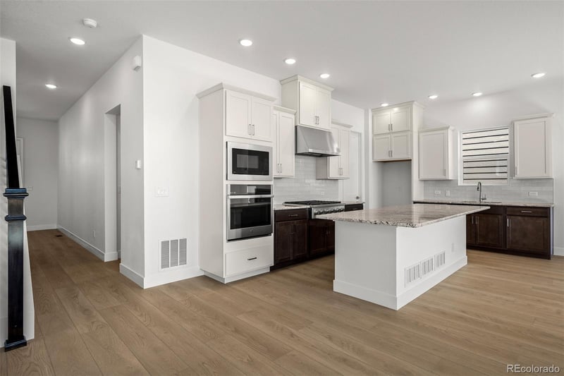 4555 Peak Crest Vw, Colorado Springs, CO 80918