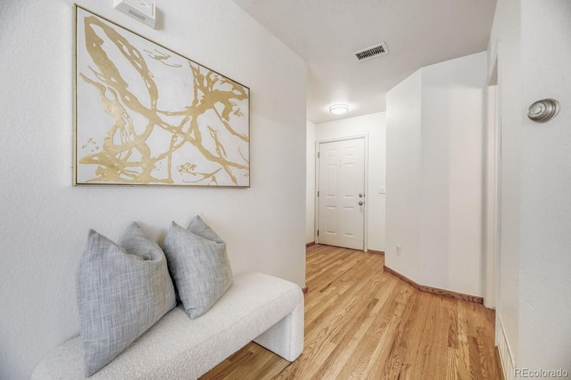 19174 Wyoming Dr #103, Aurora, CO 80017