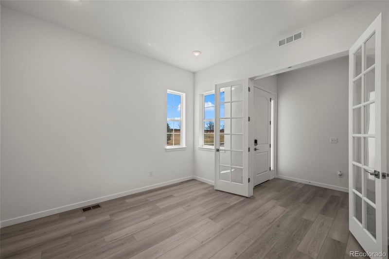 3789 Emerald Shore Cir, Loveland, CO 80538