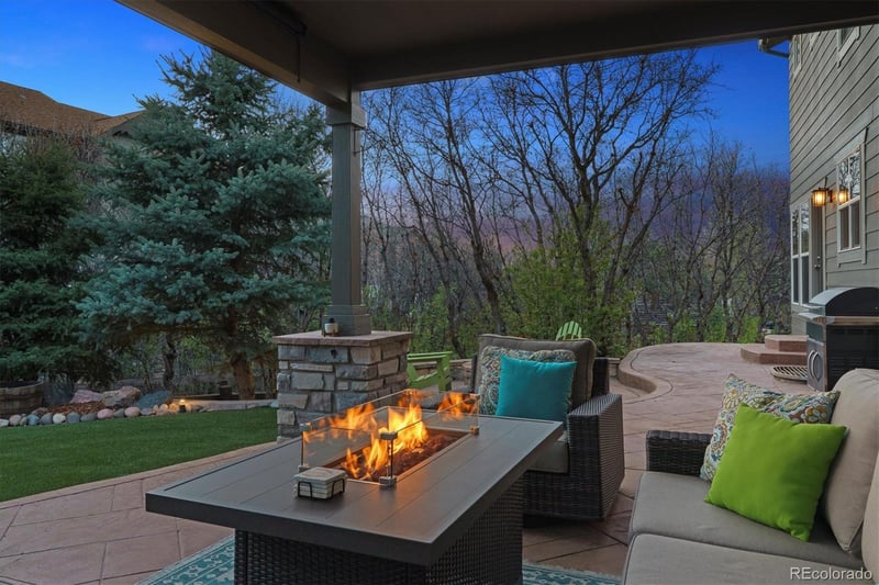 1445 Black Pine Ct, Castle Rock, CO 80104