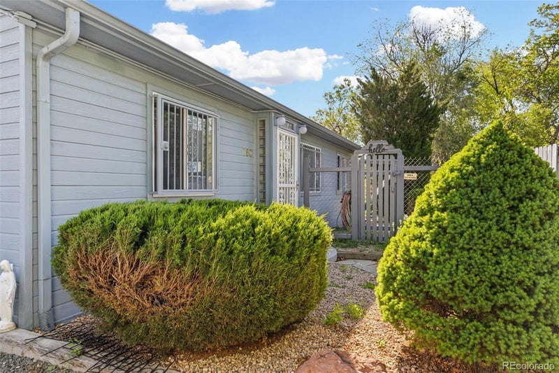 760 Lupine St, Golden, CO 80401