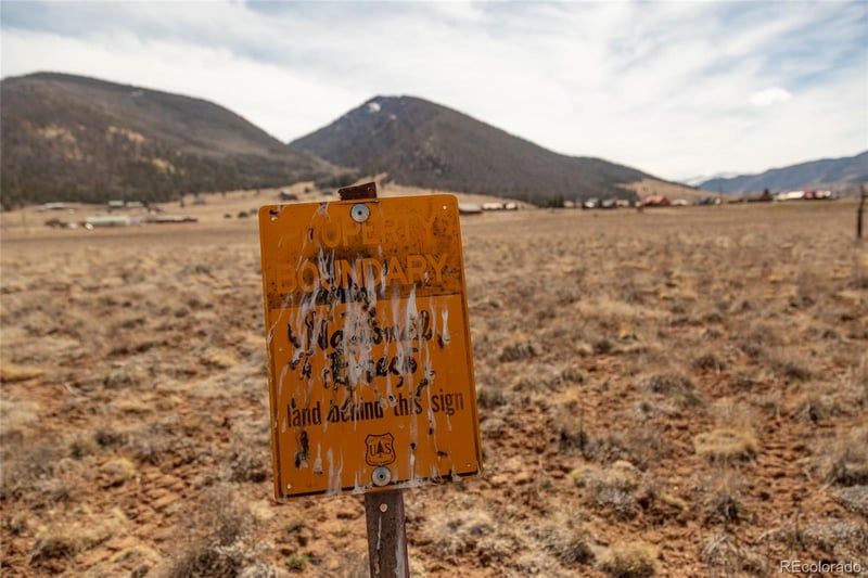 4000 Vista Grande Dr, Creede, CO 81130