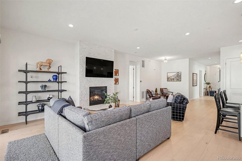 650 Simmental Loop, Castle Rock, CO 80104