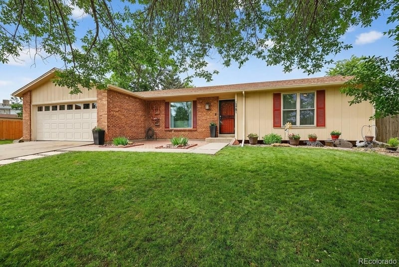 17701 Kansas Pl, Aurora, CO 80017