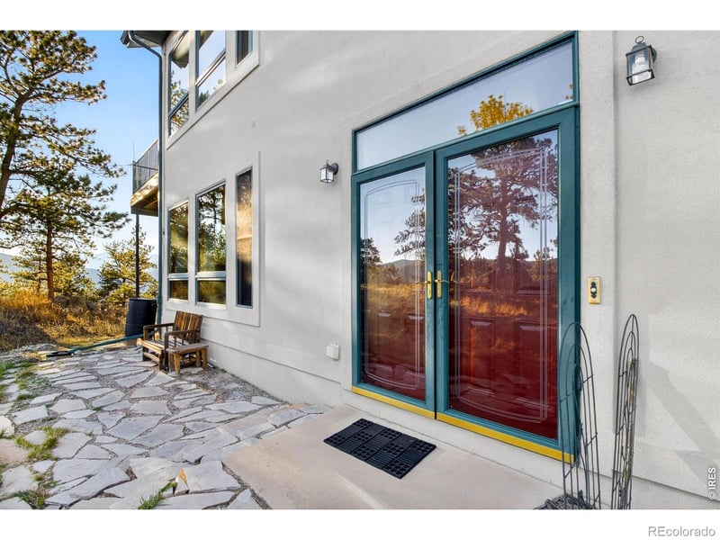 100 Snow Top Dr, Drake, CO 80515