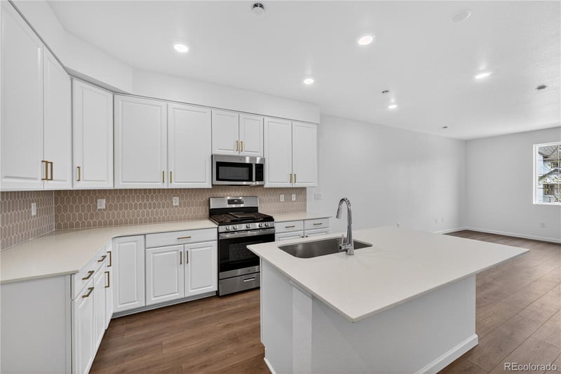 6721 148th Dr #4, Thornton, CO 80602