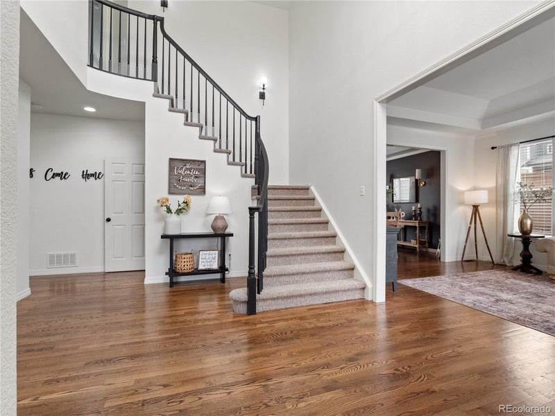 10210 Charissglen Ln, Highlands Ranch, CO 80126