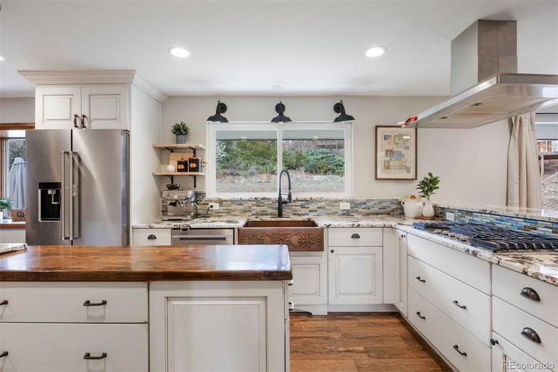 8239 Baker Ave, Lakewood, CO 80227