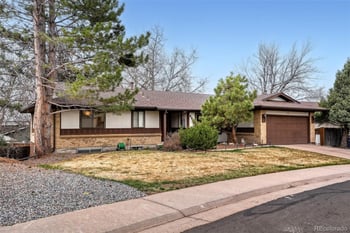 2923 S Reading Ct, Denver, CO 80231