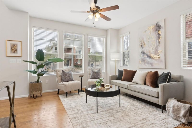 10273 Bellwether Ln, Lone Tree, CO 80124