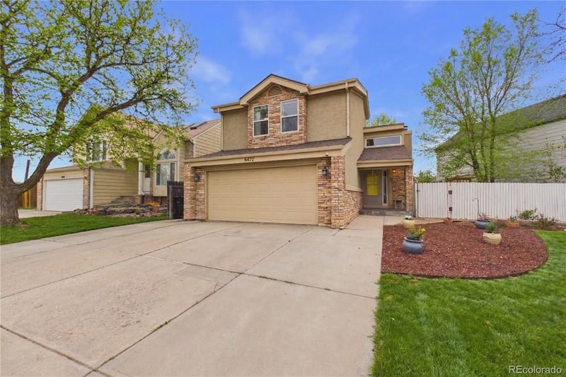 6472 Utica St, Arvada, CO 80003
