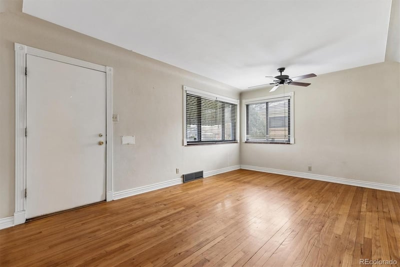 2233 Kenton St, Aurora, CO 80010