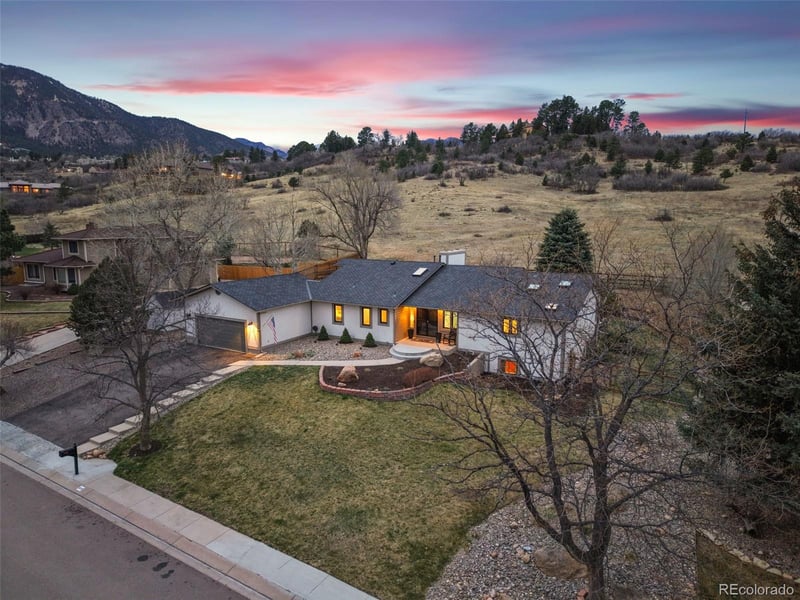 320 Hidden Creek Dr, Colorado Springs, CO 80906