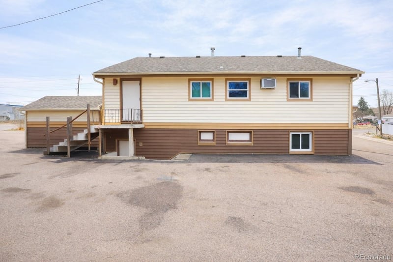 705 Ulysses St, Golden, CO 80401