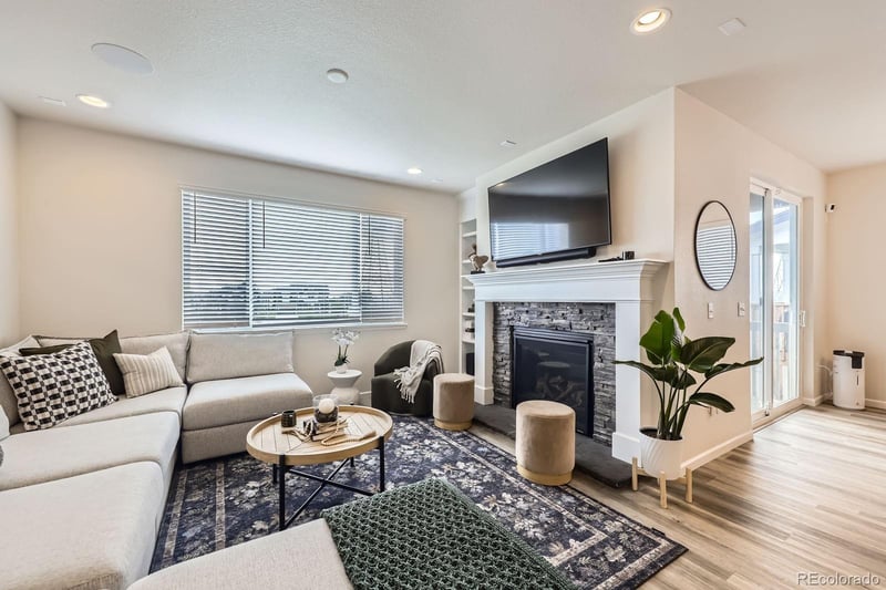 5134 Queen Ct, Arvada, CO 80002